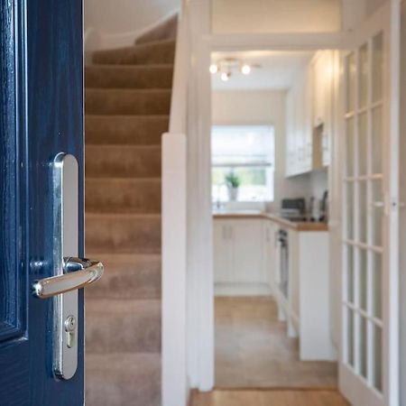 3 Bed House/Garden/Wi-Fi/Parking/Central Location Guildford Exterior foto